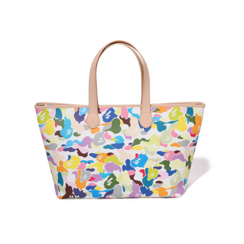 A BATHING APE A BATHING APE Handbags