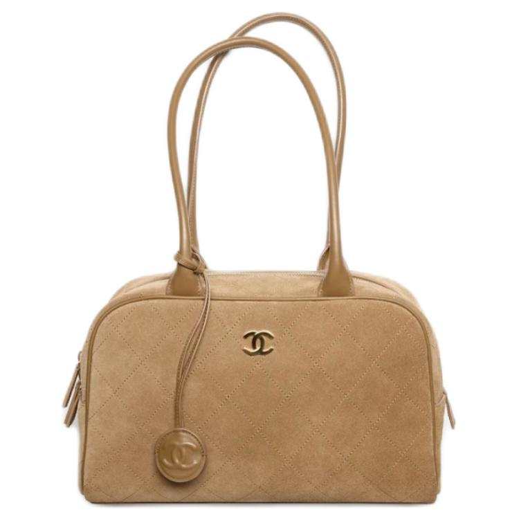 CHANEL CHANEL Shoulder Bags