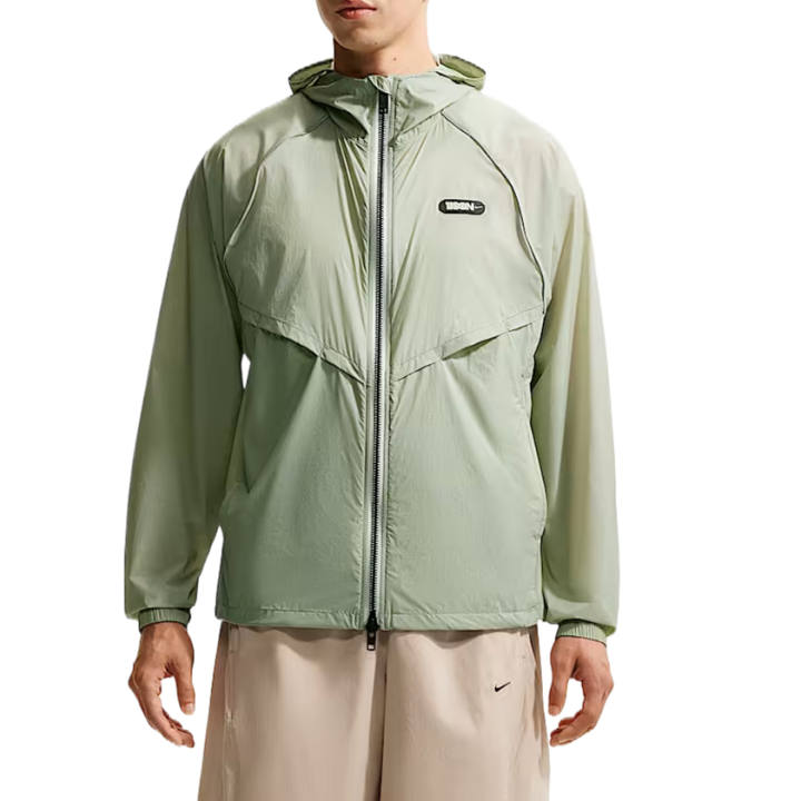 Nike Nike Jackets Men's Jadeite Horizon Hooded Non Detachable Moderate
