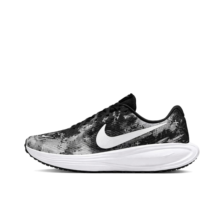 Nike Nike REVOLUTION 8 Running Shoes Men's Low Top Black White