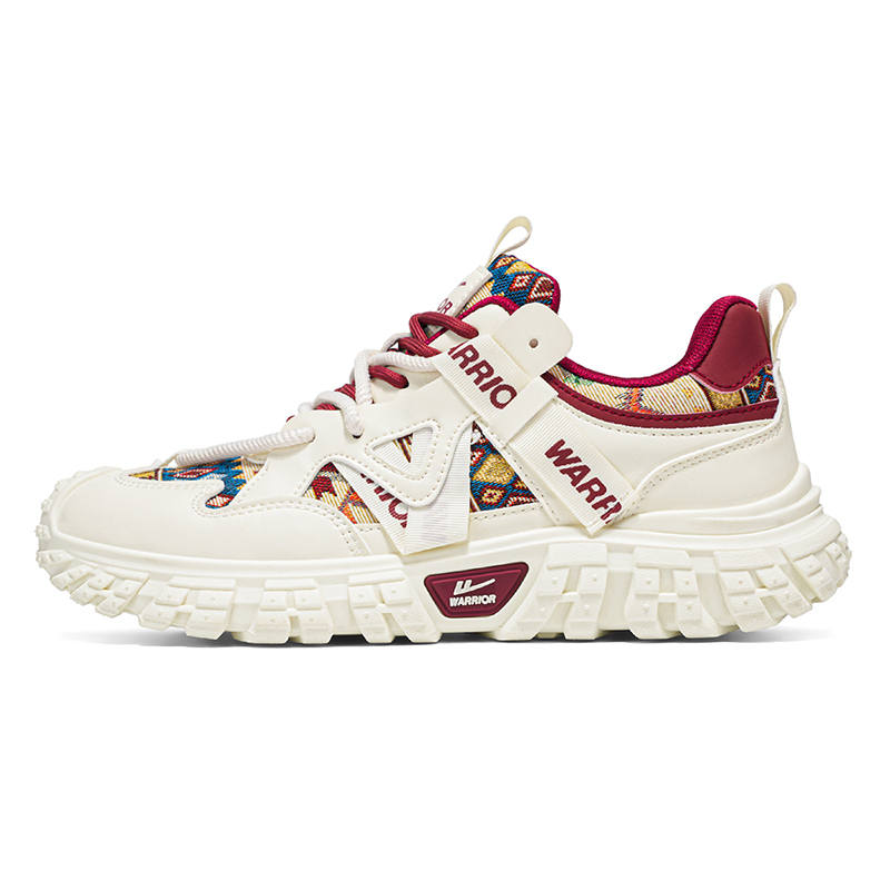 WARRIOR WARRIOR Casual Shoes Men's Low Top Beige/Red