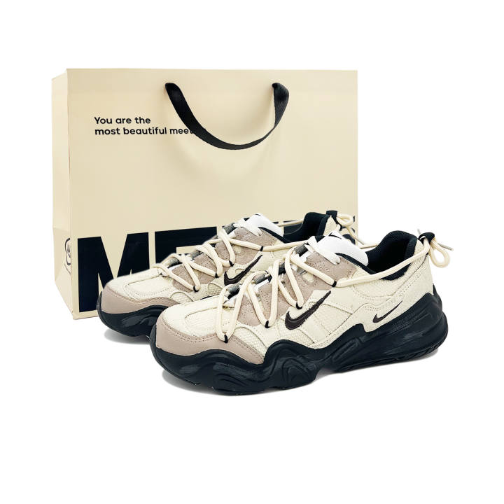 Nike Nike Tech Hera Casual Shoes Unisex Low Top Beige Black Multicolor