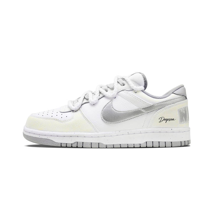 Nike Nike Big Skateboard Shoes Men's Low Top Silver