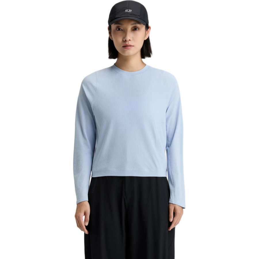 SALOMON T Shirts Women's Sky Track Blue Crew Neck Moderate