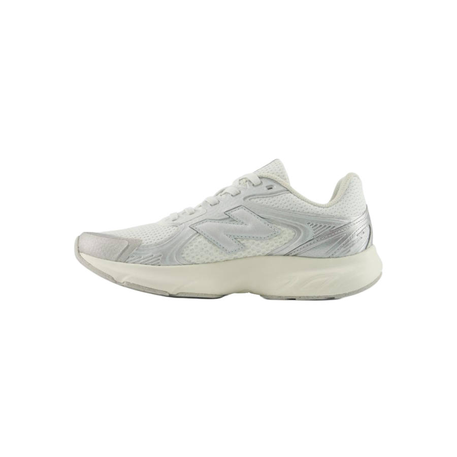New Balance New Balance Amaste V1 Running Shoes Unisex Low Top Silver/White
