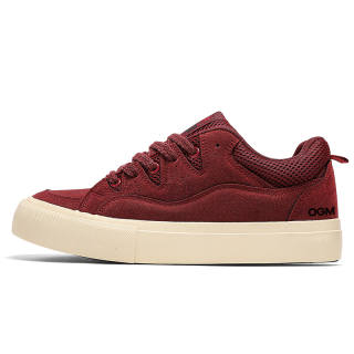 OUGLEMEN Non slip Lightweight Slip Resistant Lightweight Low top Skateboard Shoes Men's