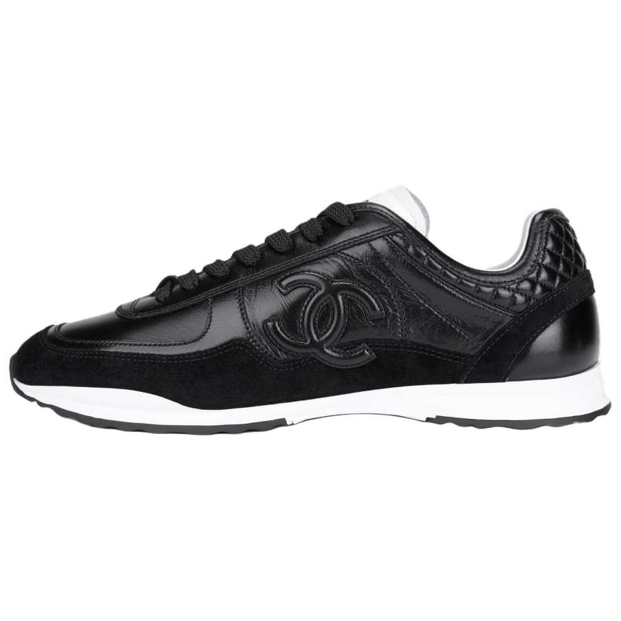 CHANEL 25K Low top Casual Shoes Women's Black