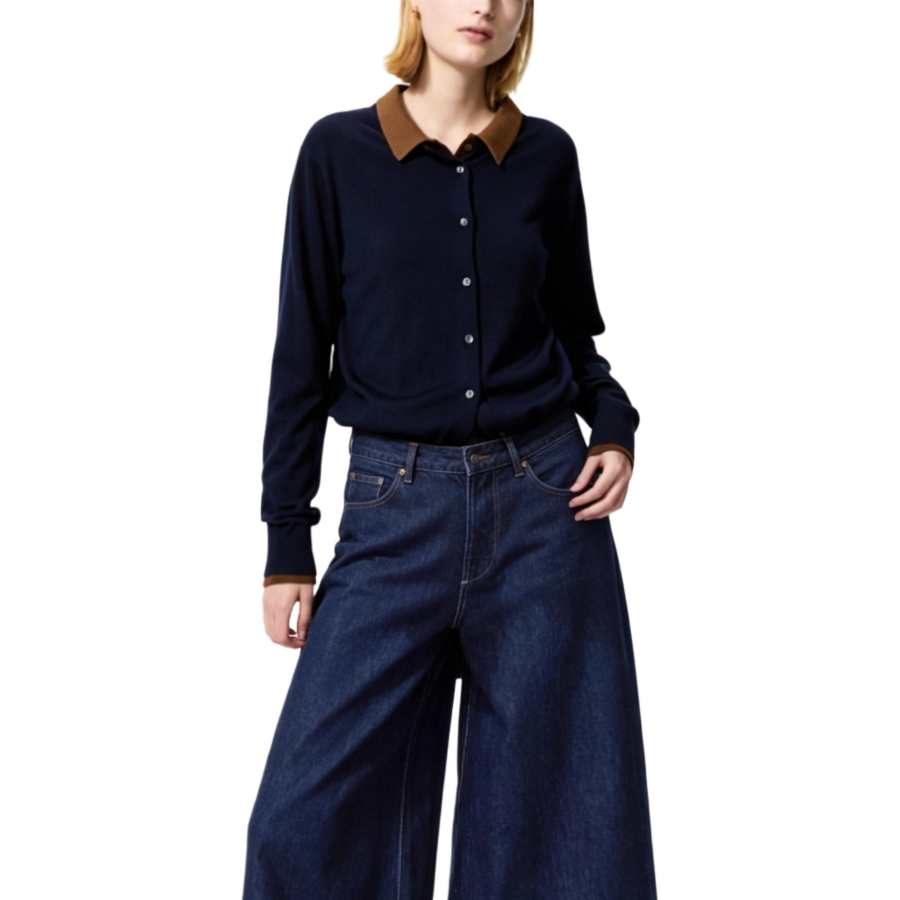 UNIQLO Sweaters Women's Navy Crew Neck Moderate