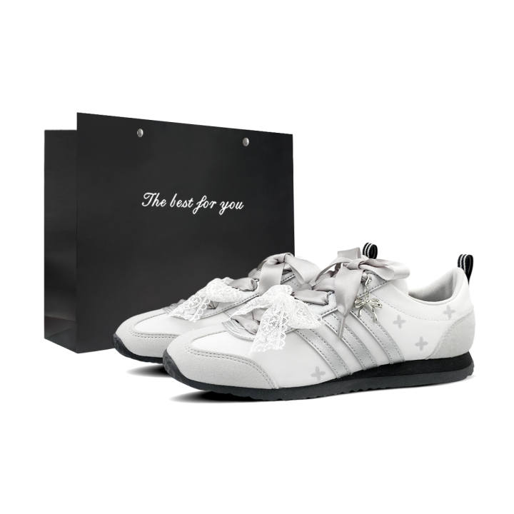 Adidas Adidas VS JOG 2.0 German Army Trainers Unisex Low Top Silver
