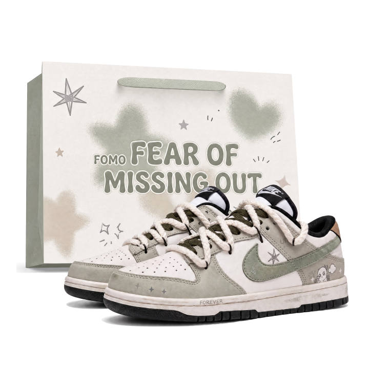 Nike Nike Dunk Skateboard Shoes Unisex Low Top Khaki Green
