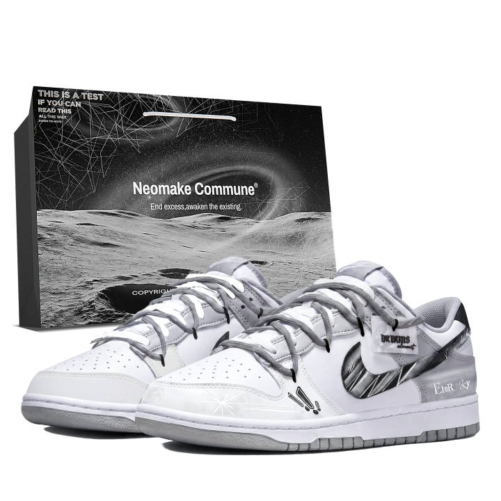 Nike Nike Dunk Skateboard Shoes Unisex Low Top White
