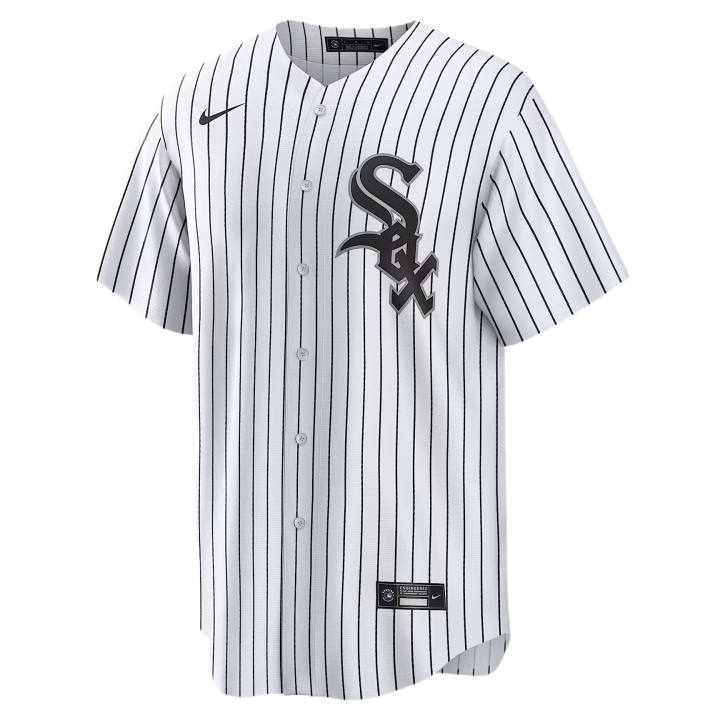 Nike Nike Sportswear Men's White V Neck Moderate