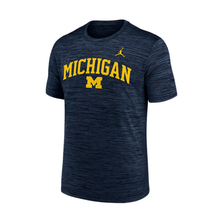 Jordan Jordan T Shirts Men's Marine Blue Crew Neck Moderate