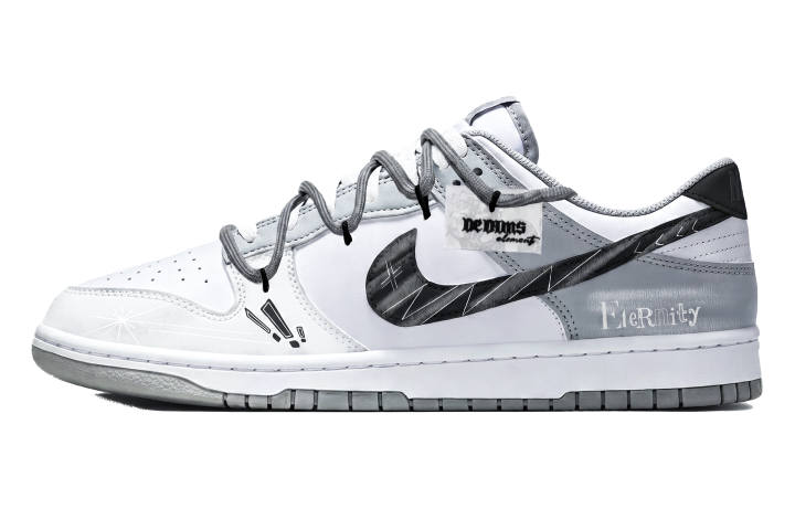 Nike Nike Dunk Skateboard Shoes Unisex Low Top White