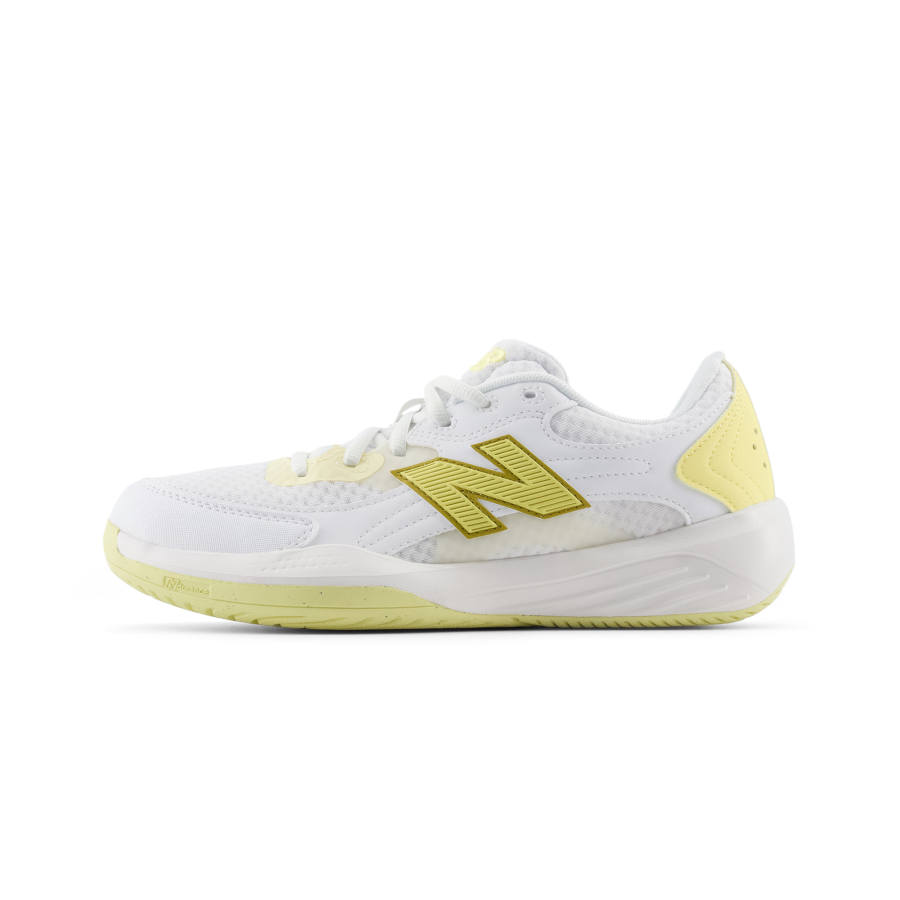 New Balance New Balance 696v7 Tennis Shoes Women's Low Top White/Yellow