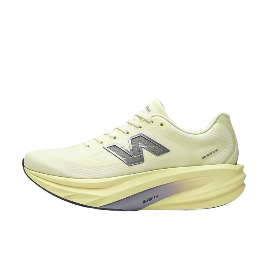 New Balance New Balance NB Supercomp Running Shoes Women's Low Top Pistachio Butter With Morel Mushrooms