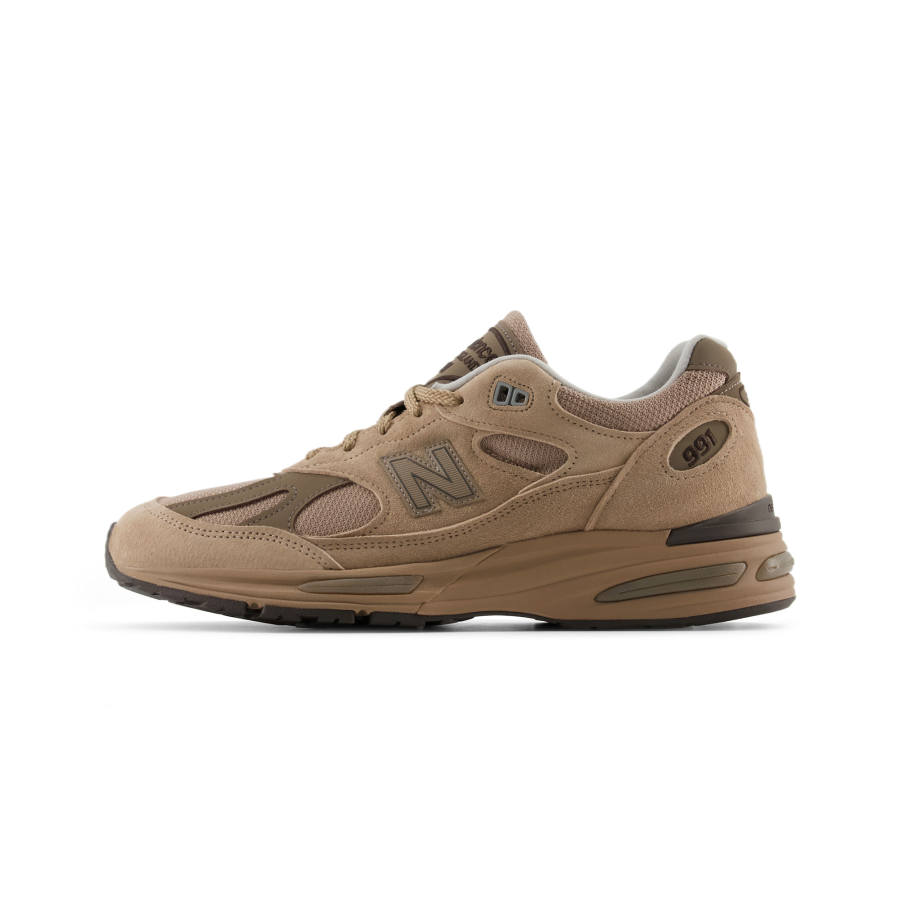 New Balance New Balance NB 991 V2 Casual Shoes Unisex Low Top Umber/Black