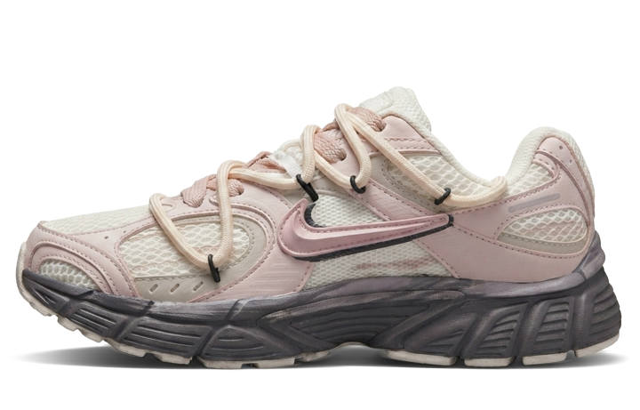 Nike Nike V5 RNR Running Shoes Women's Low Top Pink