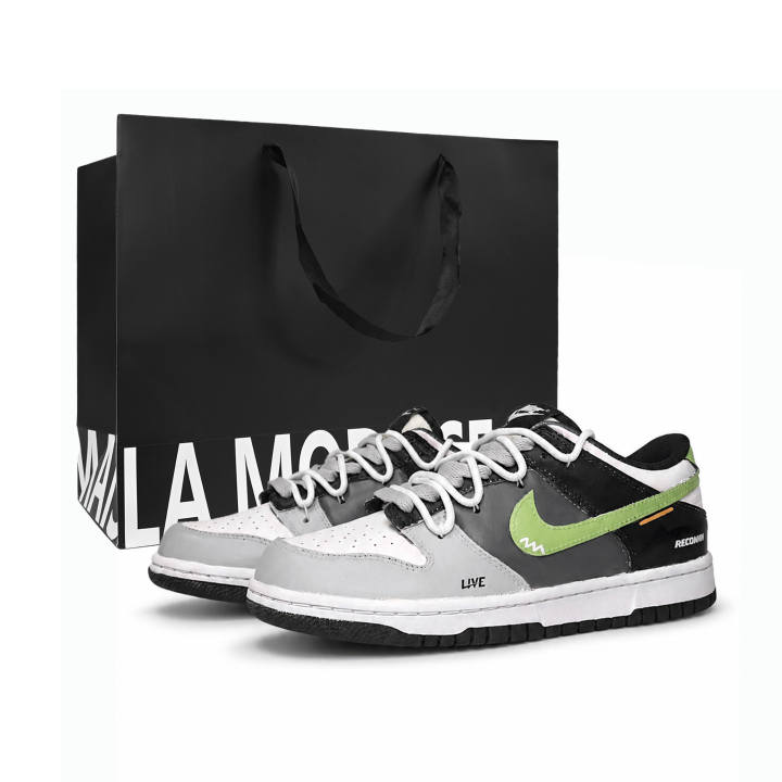 Nike Nike Dunk Skateboard Shoes Unisex Low Top Black