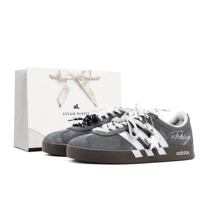 Adidas Adidas Vl Court Classic German Army Trainers Unisex Low Top Gray/Silver