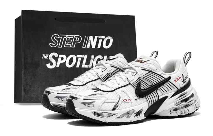 Nike Nike V2K Run Running Shoes Unisex Low Top White/Black