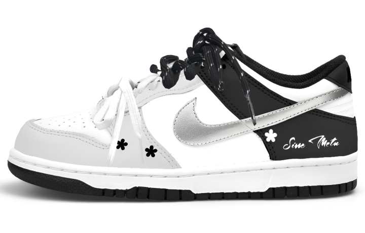 Nike Nike Dunk Skateboard Shoes Unisex Low Top Silver