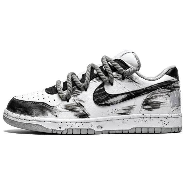 Nike Nike Big Skateboard Shoes Men's Low Top White