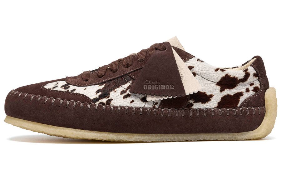 Clarks Casual Shoes Unisex Low Top Brown Cow Prints