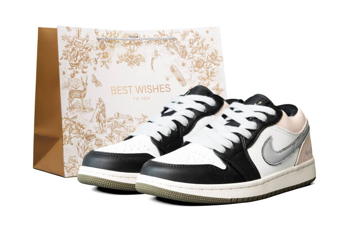 Jordan Jordan Air Jordan 1 Kids' Basketball Shoes Unisex
