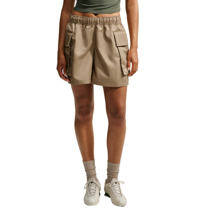 Nike Nike Cargo Shorts Women's Parachute Beige/Parachute Beige Moderate