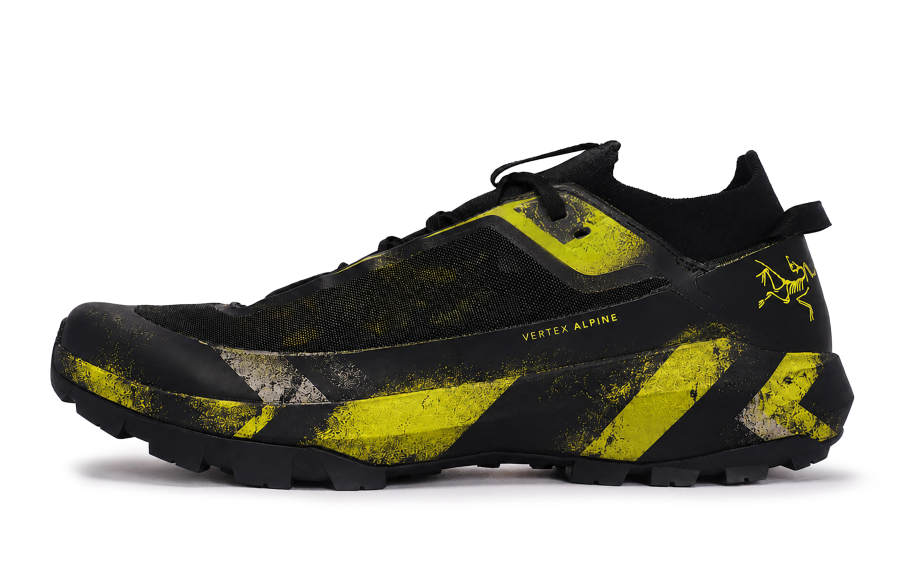 Arcteryx VERTEX ALPINE Mountaineering & Hiking Shoes Men's Low Top Yellow