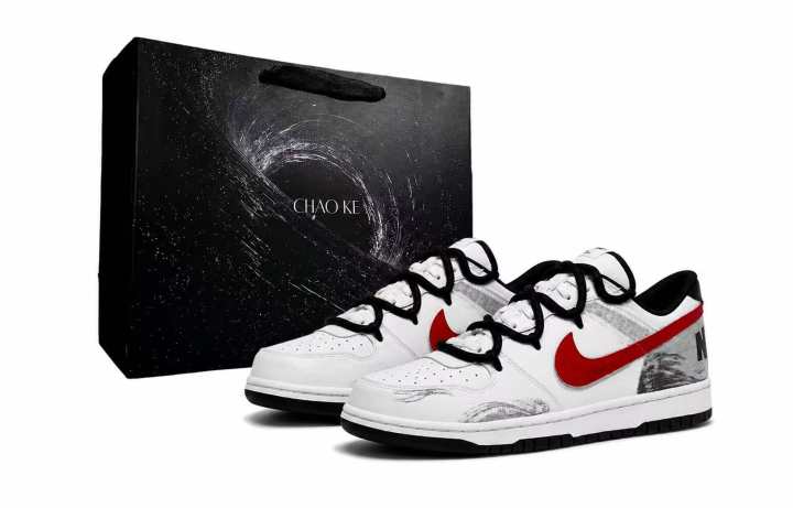 Nike Nike Big Skateboard Shoes Men's Low Top White & Black Red & Gray