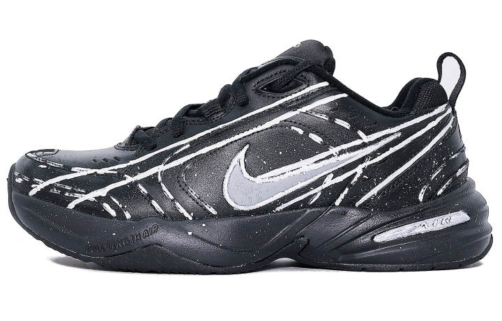 Nike Nike Air Monarch 4 Chunky Sneakers Unisex Low Top White