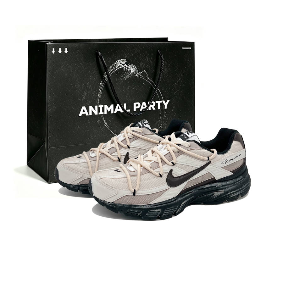 Nike Nike Initiator Running Shoes Unisex Low Top Beige Brown