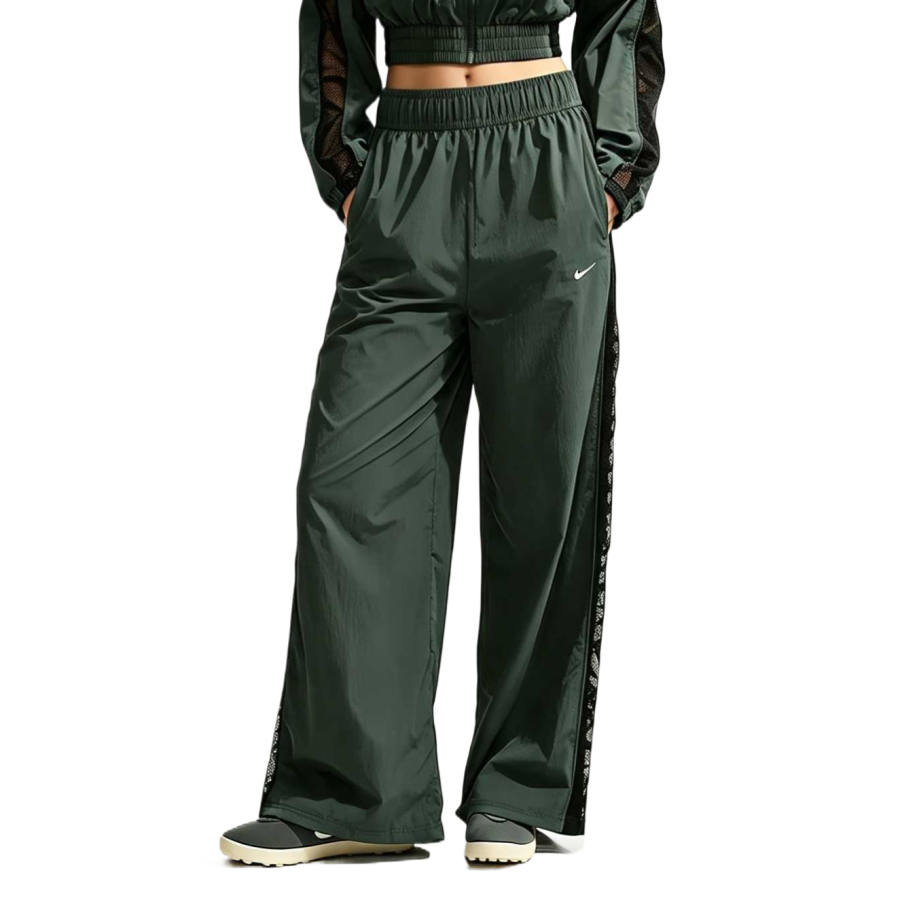 Nike Nike Sportswear Knitted Sweatpants Women's Green Camouflage/Black/White Moderate