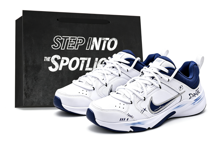 Nike Nike Air Monarch 4 Chunky Sneakers Men's Low Top White/Blue Colorway
