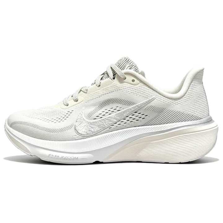 Nike Nike Pegasus 42 Running Shoes Women's Low Top Light Gray