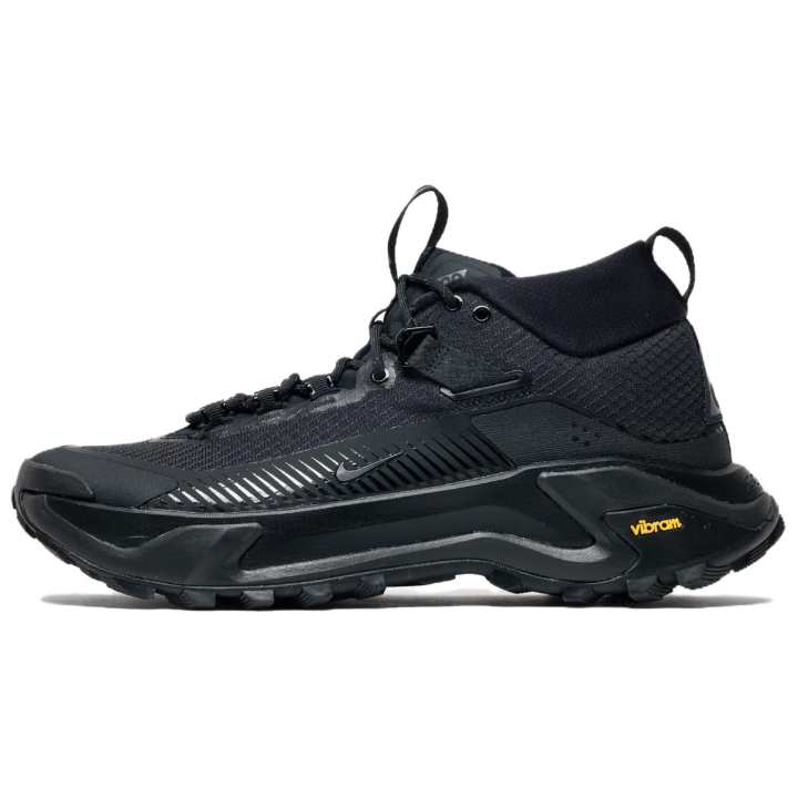 Nike Nike ACG Zegama Mountaineering & Hiking Shoes Unisex High Top Black