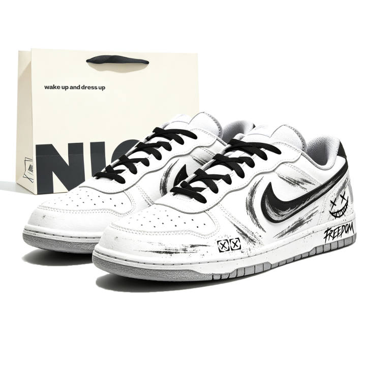 Nike Nike Big Skateboard Shoes Men's Low Top Black White