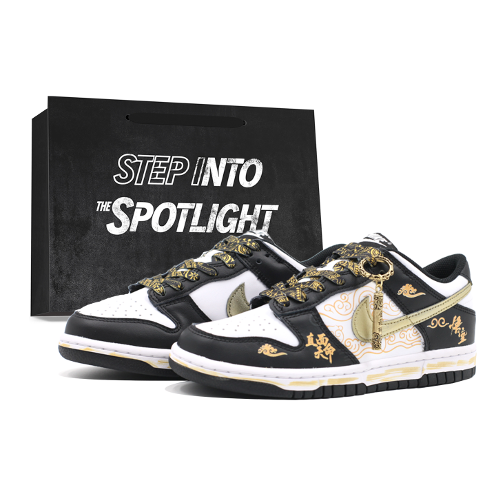 Nike Nike Dunk Skateboard Shoes Unisex Low Top Gold