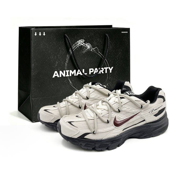 Nike Nike Initiator Running Shoes Unisex Low Top Beige Red