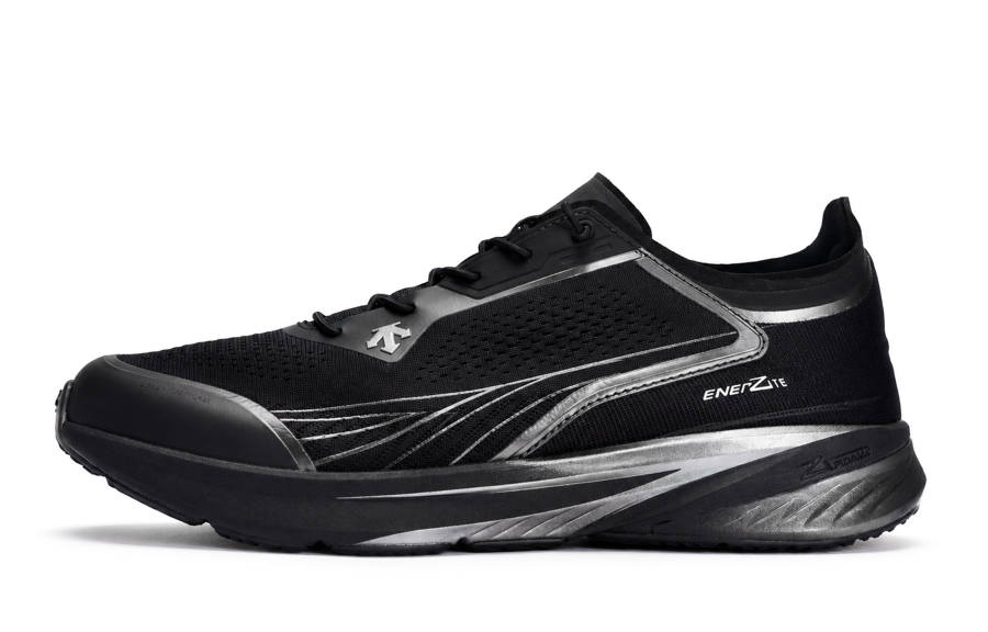 DESCENTE DESCENTE RUNNING Shoes Men's Low Top Black/Silver