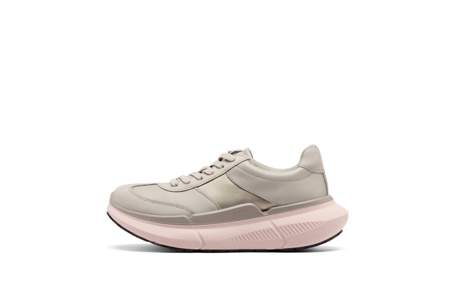 Ecco Biom 2.2 MAX Casual Shoes Women's Low Top Rice Noodle Silver Contrast Color Block Design