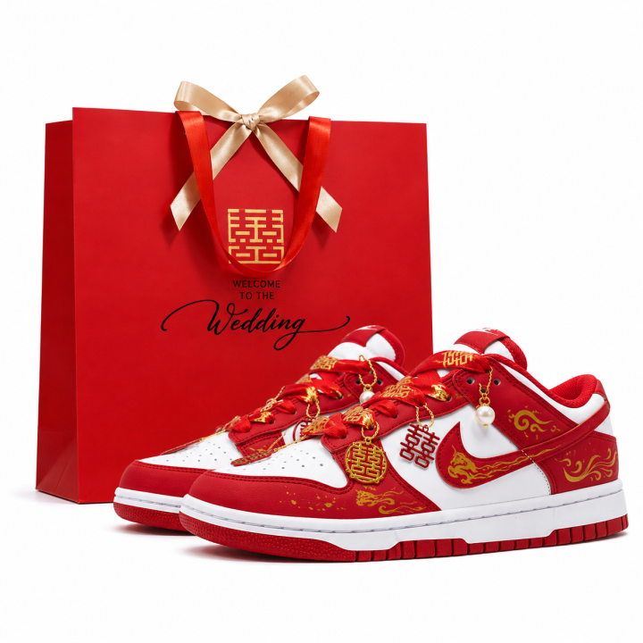 Nike Nike Dunk Skateboard Shoes Women's Low Top Red/White/Gold