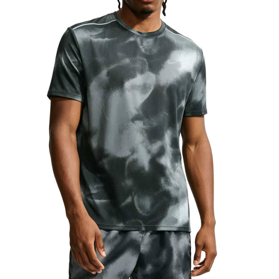 Nike Nike DRI FIT MILER Running T Shirts Men's Black Crew Neck
