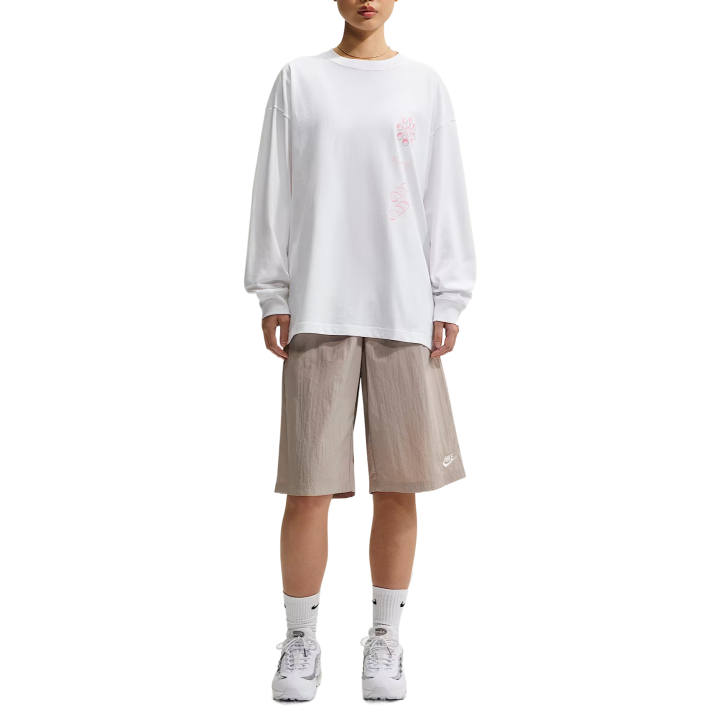 Nike Nike T Shirts Women's White Crew Neck Moderate
