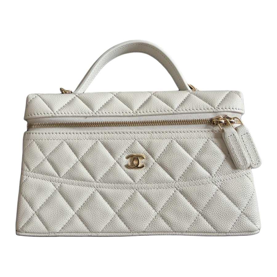 CHANEL CHANEL Handbags