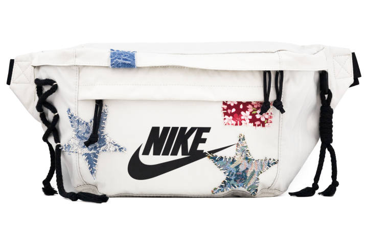 Nike Nike Fanny Packs Light Bone