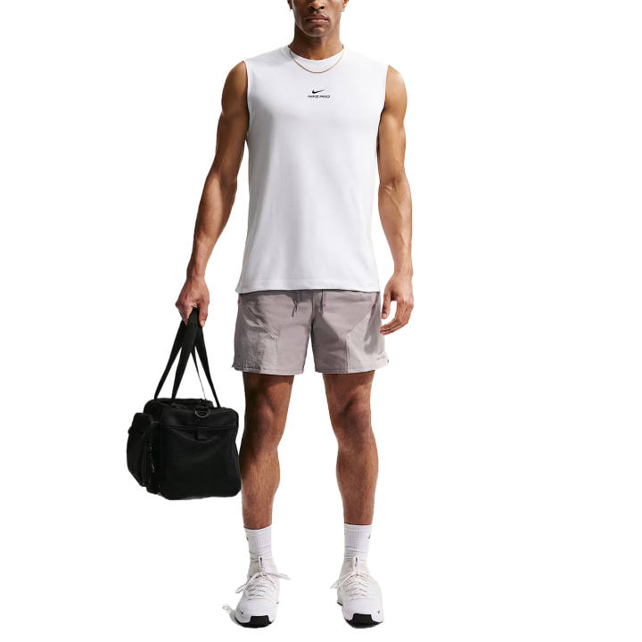 Nike Nike Pro Fitness Clothing Men's White/Black Crew Neck Moderate
