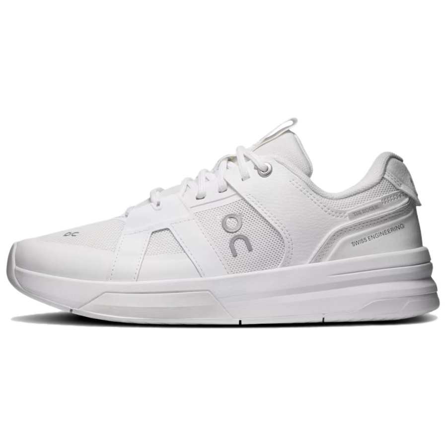 On THE ROGER Clubhouse Pro Tennis Shoes Women's Low Top White | Ivory